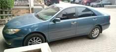 A picture of 2003 Toyota Camry LE