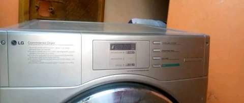 A picture of Commercial dryer