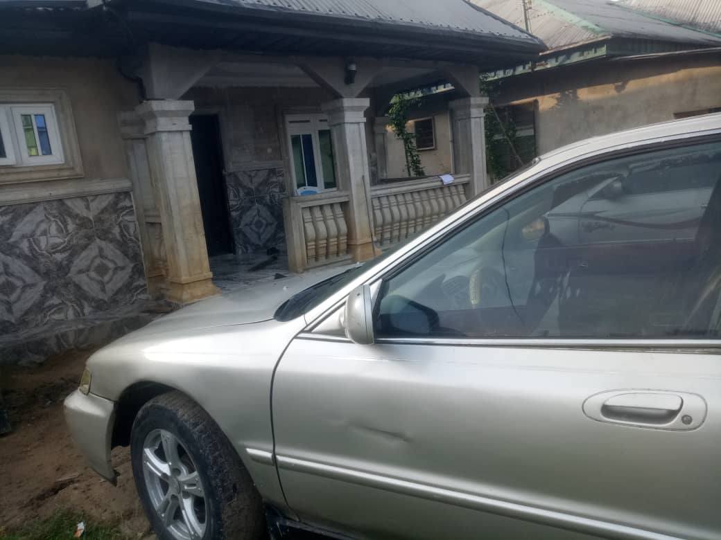 A picture of Honda Accord 1998 model