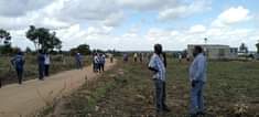 A picture of Tunauza viwanja vikindu Vianzi bei million Moja Lipa kidogo kidogo