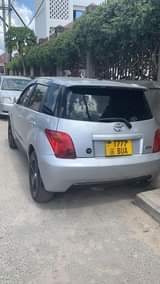 A picture of Toyota ist