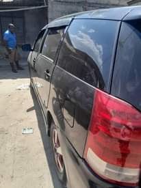 A picture of toyota wish 0694312762 