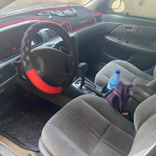 A picture of 1999 Toyota CAMRY