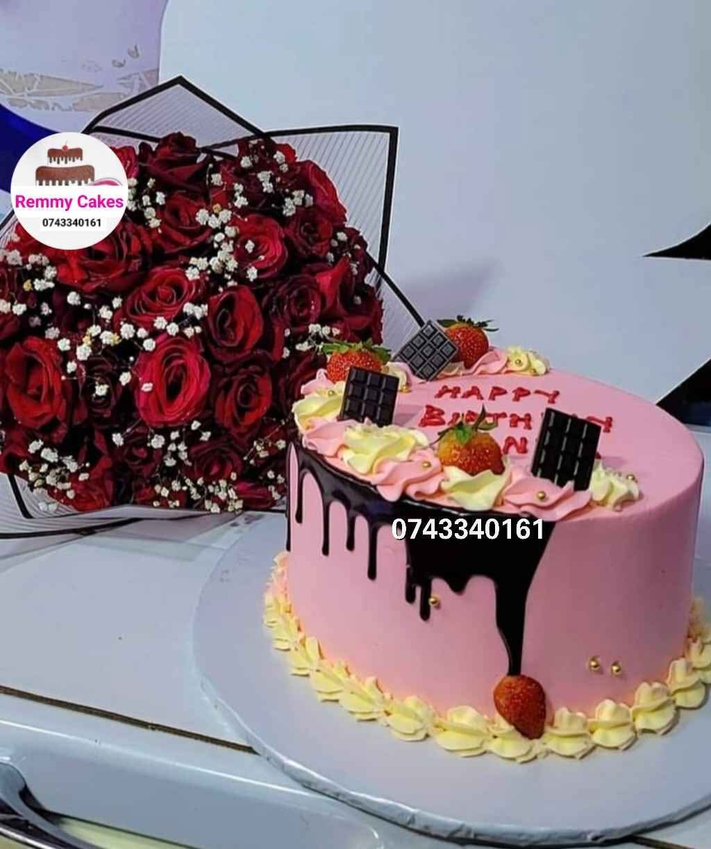 A picture of  RemmyCakesandEvents Surprisepackages flowerbouqeut moneyhampers balloons deliveryavailable 07