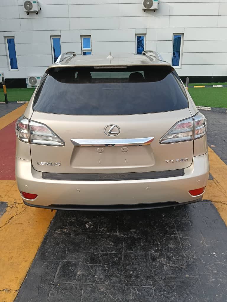 A picture of 2010 First Body Lexus RX350