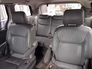 A picture of Dealers buy clean 06 sienna 2 9m Clean interior Engine