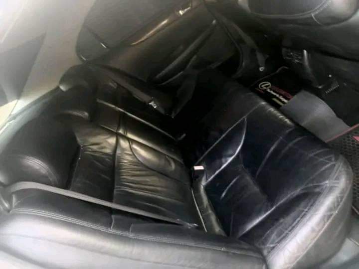 A picture of 2005 Lexus es 330