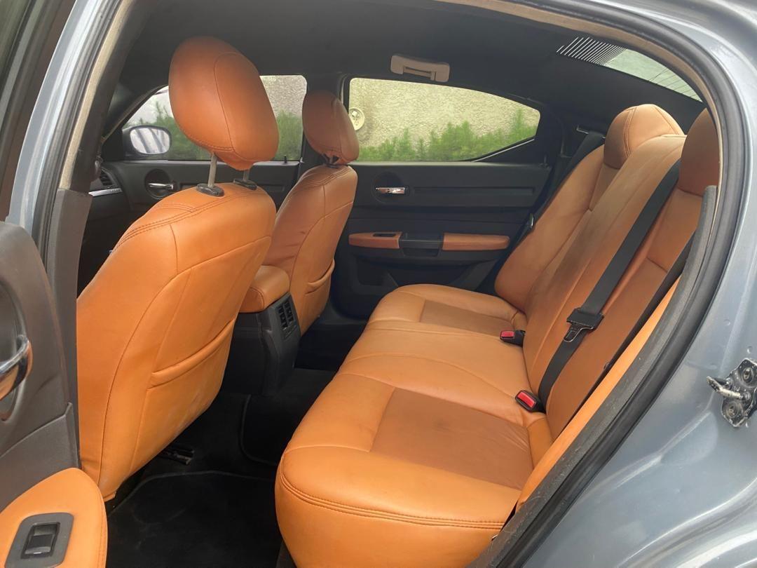 A picture of Distress deal 2008 dodge charger 4 850m asap today deal