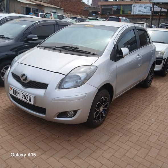 A picture of Toyota Vitz