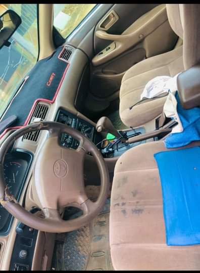 A picture of CAMRY LIGHT ENGINE AC GEAR BODY NEEDS ATTENTION PRICE 1
