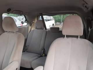 A picture of Toyota sienna model 2013