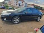 A picture of Peugeot 407