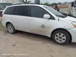 A picture of First Body Belgium Grade TOYOTA SIENNA totally clean Engine is
