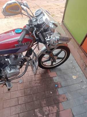A picture of Kumata CG125