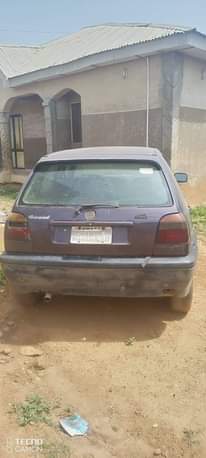 A picture of 1999 Volkswagen Golf