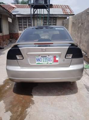A picture of 2005 Honda civic baked on first body Engine and Gear