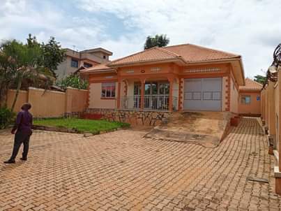 A picture of House