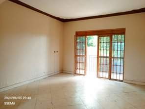 A picture of 3 BEDROOM HOUSE FOR SALE IN SENTEMA 35m Spacious 3