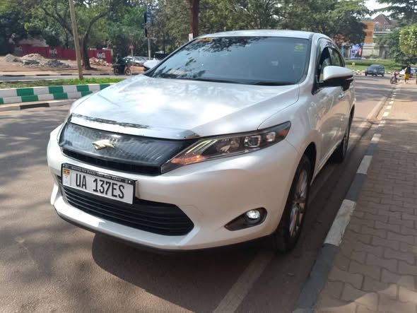 A picture of Toyota Harrier Model 2015 For Sale 0787181703 0704482571 Whatsapp Call