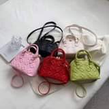 A picture of Handbags