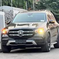 A picture of MERCEDES BENZ GLE 450 Super Fullest Option Model 2020 Price
