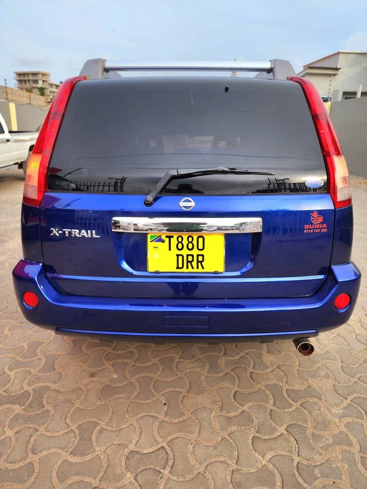 A picture of Nissan Extrail Year 2005 Full document Full ac Price 10.5Mil