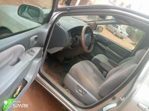 A picture of Neatly used Toyota sienna 2002 model 1 9m Engine and
