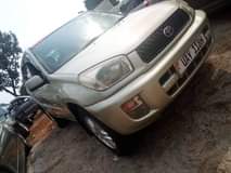 A picture of 2002 Toyota RAV4