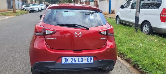 mazda 2
