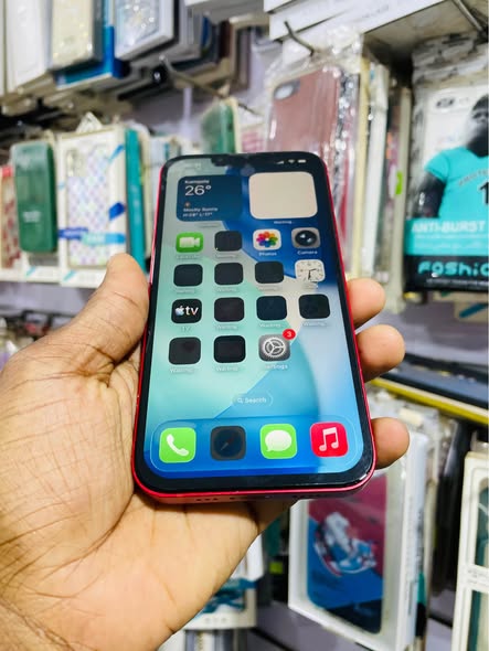 A picture of iPhone 13