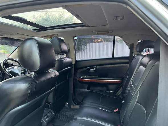 A picture of Toyota harrier
