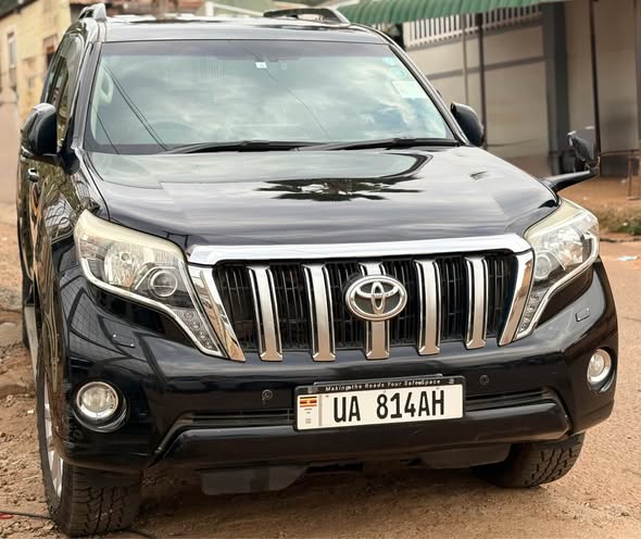A picture of Land Cruiser On Sale 2016 Model
