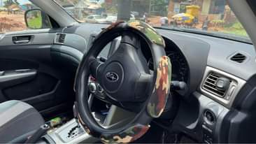 A picture of Subaru Forester 33m