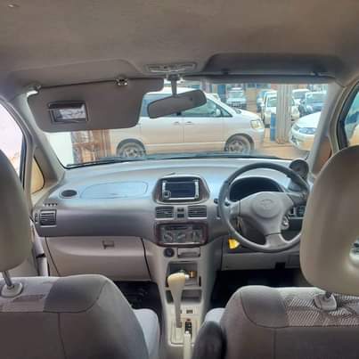 A picture of 2000 Toyota Spacio 263