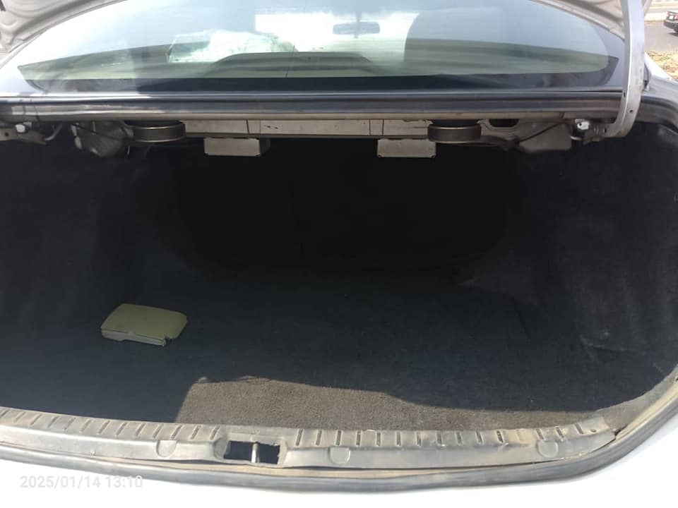 A picture of Toyota Corolla 013