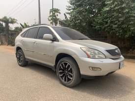 A picture of Lexus Rx330 2005