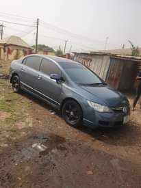 A picture of Sharp Honda Civic 2007 for sale