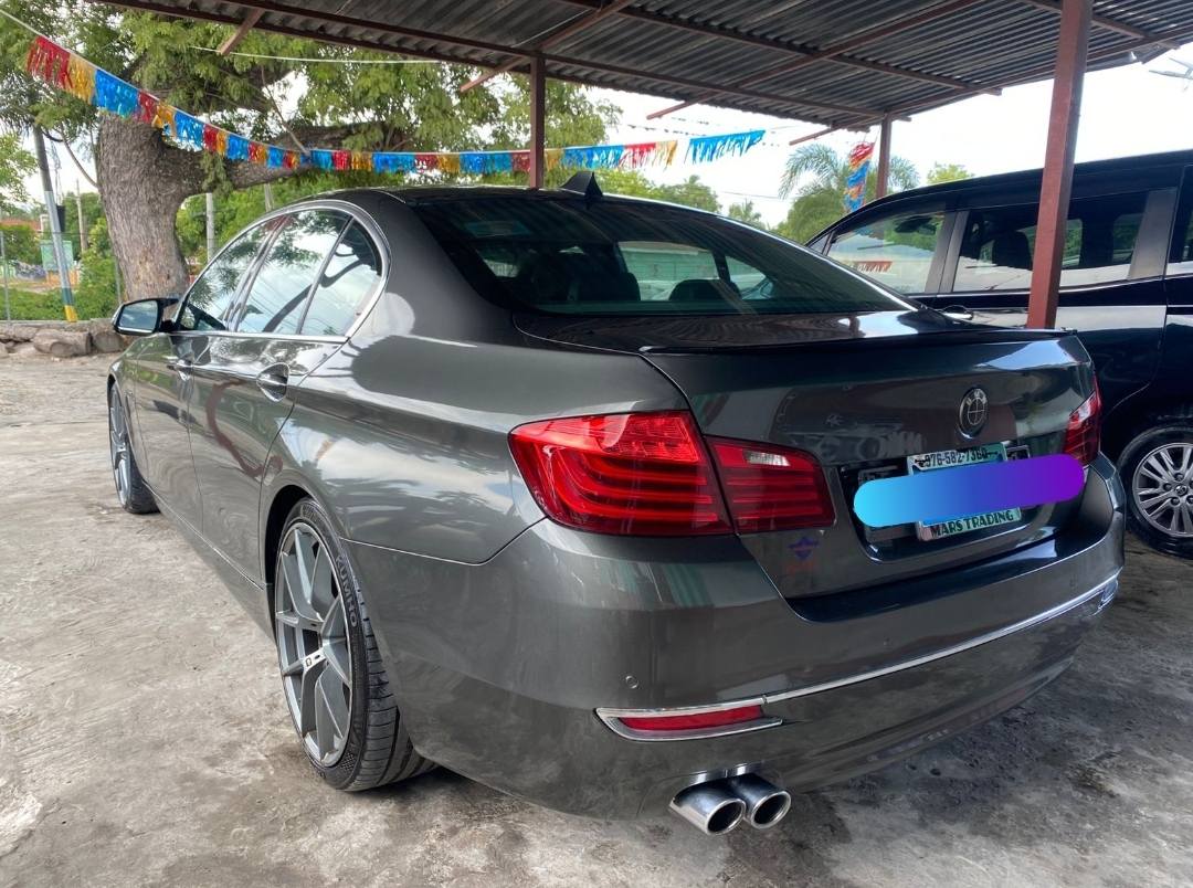 bmw 528i
