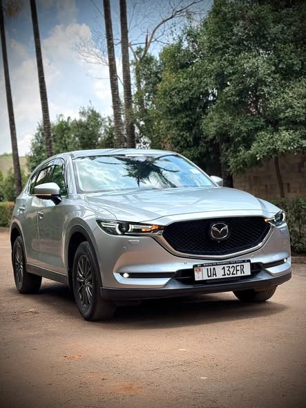 A picture of CX 5 NOTE Petrol Engine Model 2019 Call O703273550