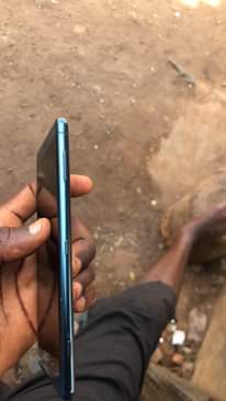 A picture of Sony zx3 clean