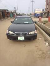 A picture of Toyota Camry drop light