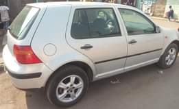 A picture of Golf manual gear first body