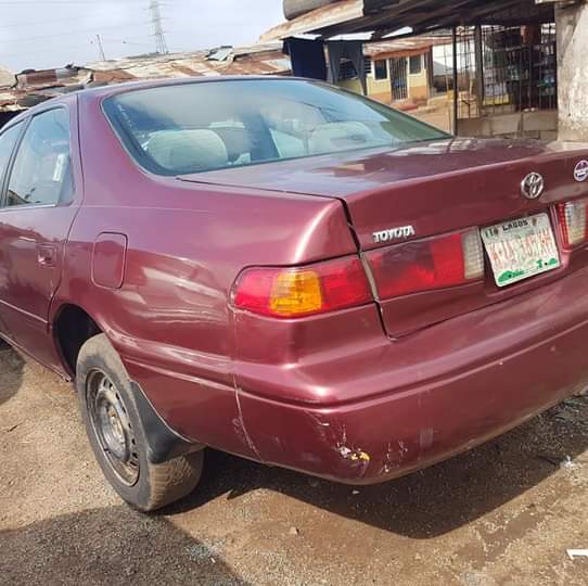 A picture of 2002 TOYOTA CAMRY 09125771985