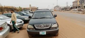 A picture of 2003 Lexus Rx 300