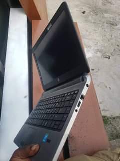 A picture of Hp core 5