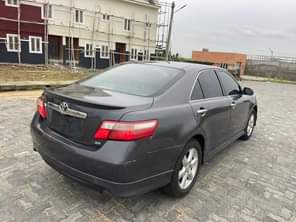 A picture of wowThis is extremely clean Tokubo standard Toyota Camry 2007 model