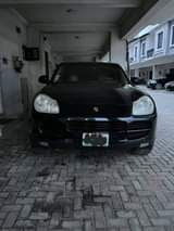A picture of 2006 Porsche Cayenne Sport