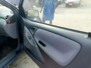 A picture of Toyota Yaris 2003 model
