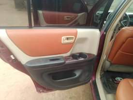 A picture of Toyota highlander 2004