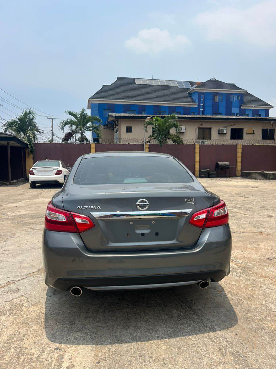 A picture of Nissan Altima
